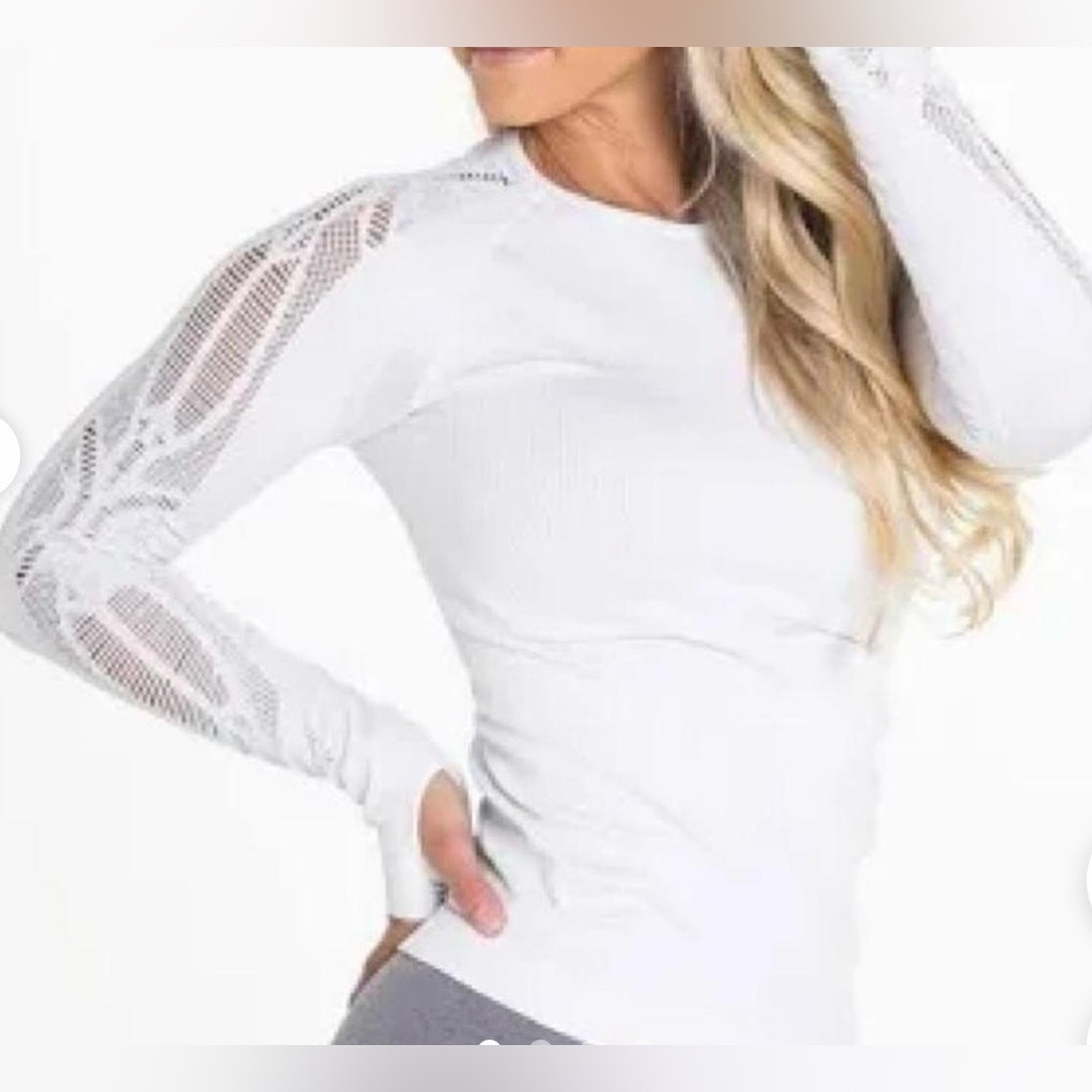 NVGTN White Long-Sleeve Mesh Sleeve Top